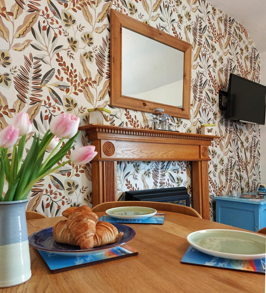Salt Marsh Apartment Tywyn Kültér fotó